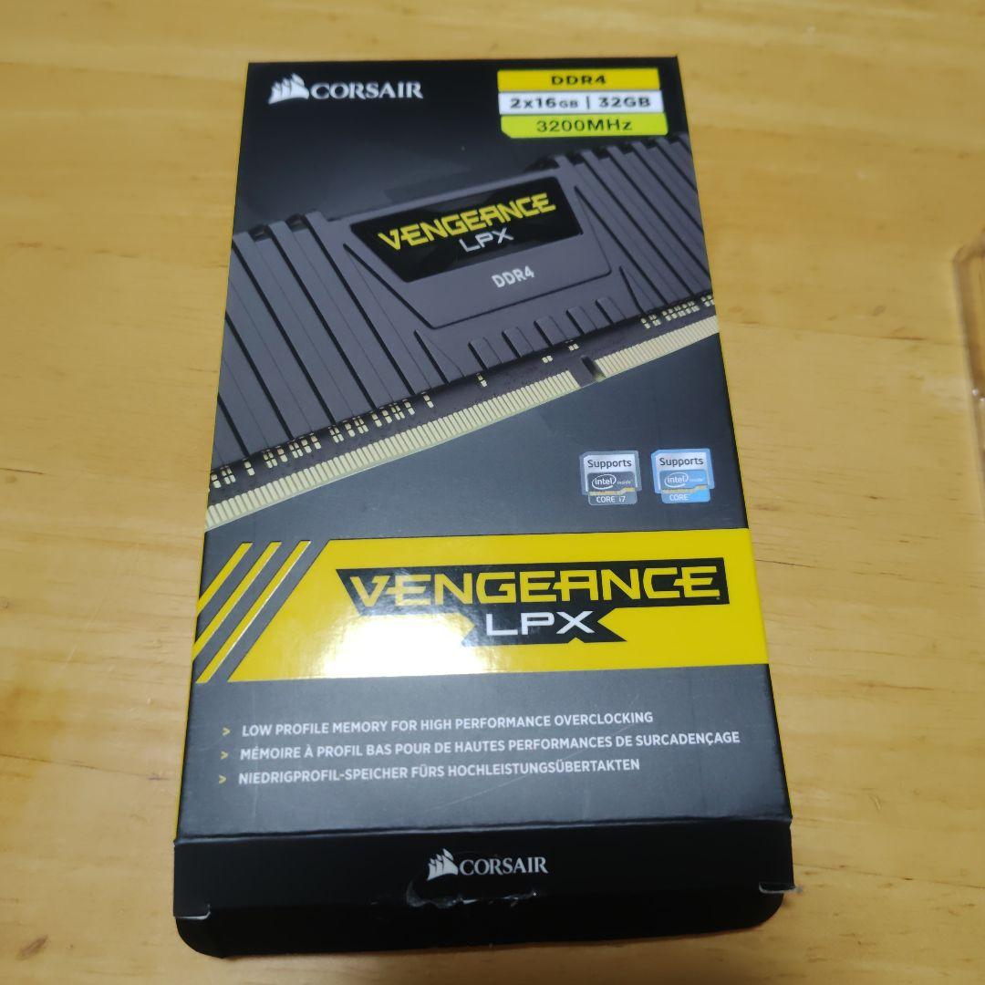 メモリー CORSAIR Vengeance LPX DDR4 32GB 3200MHz