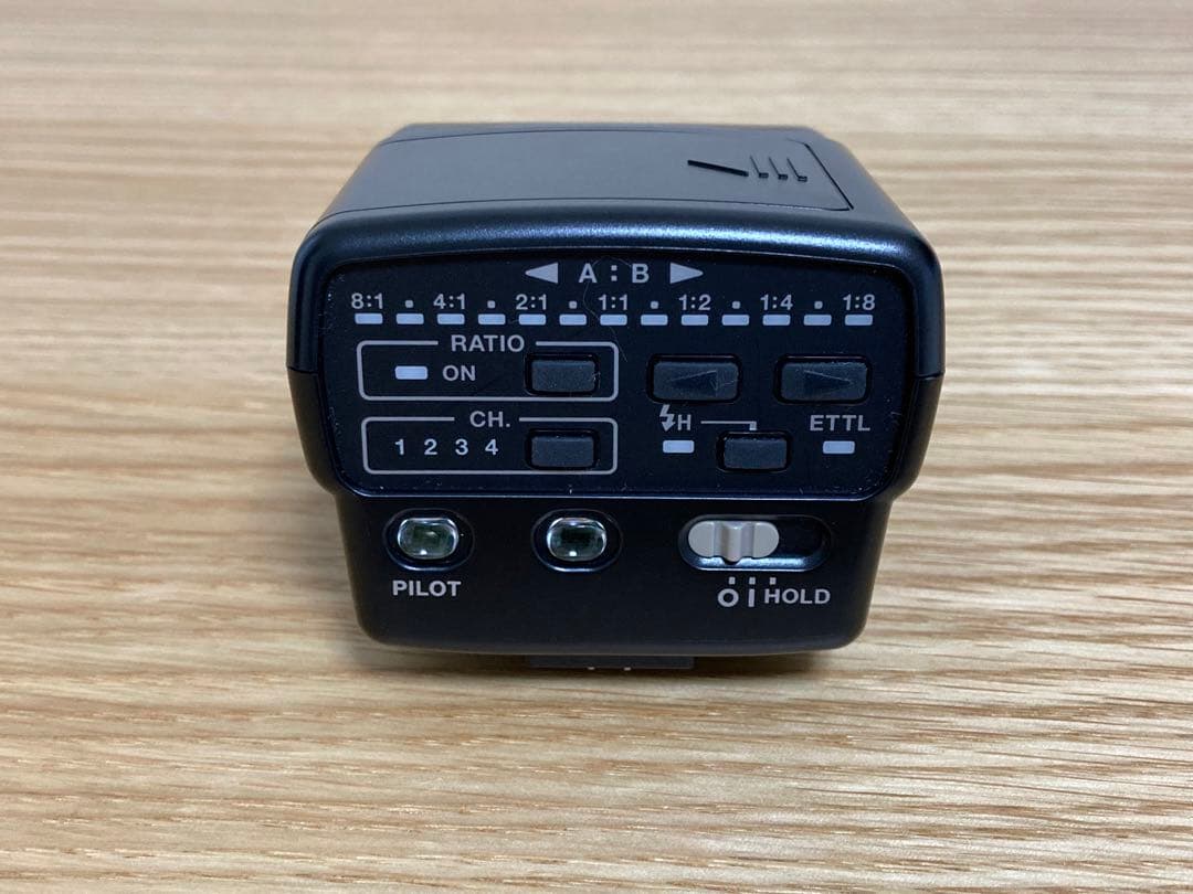 【美品】Canon ST-E2 キヤノンスピードライト　トランスミッター