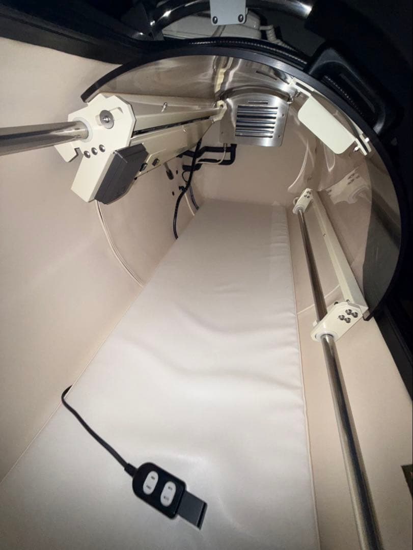 酸素カプセル定価370万〜 OXYRIUM-S　エアコン付きモデル