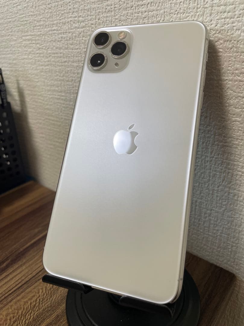 45【即日発送】iPhone11ProMax シルバー 64GB