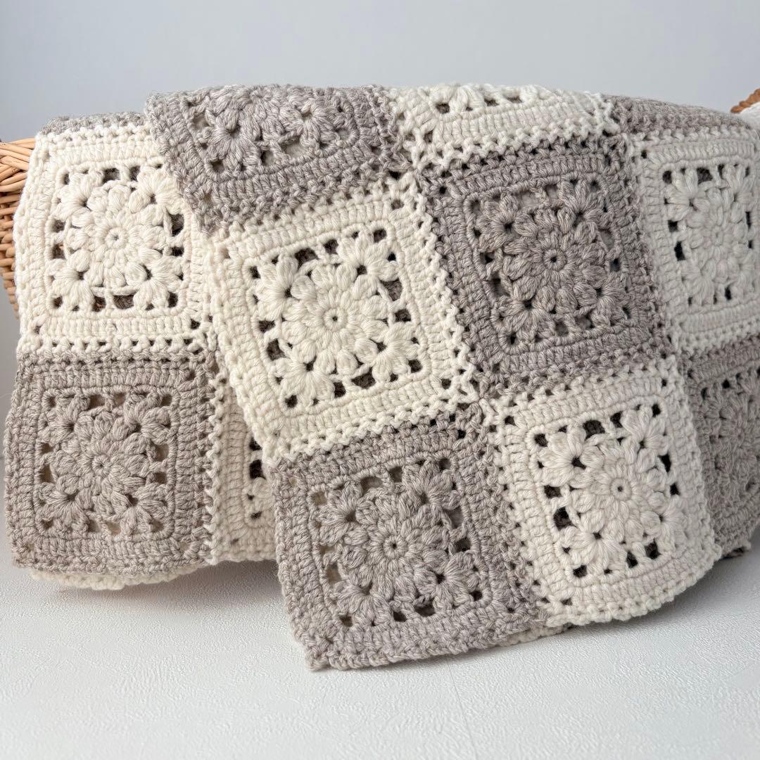 モチーフ編み　ブランケット　ひざ掛け　ハンドメイド