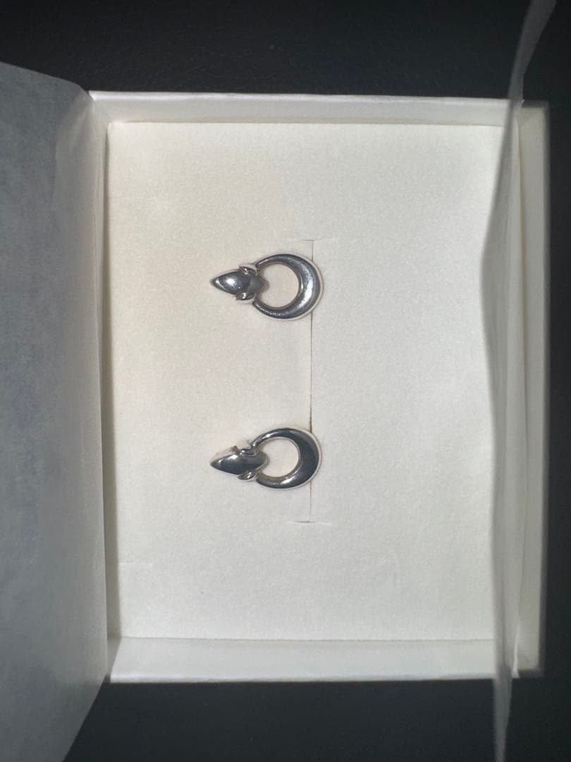 アクセサリー h'eres TOBARI ZOE PIERCE