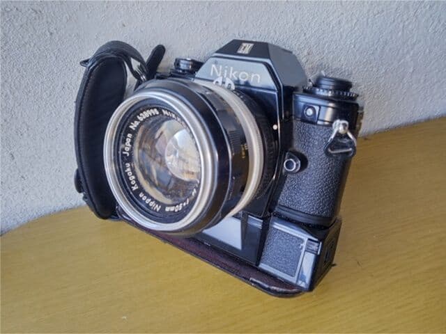 ㈱ニコン贈の銘が入った品！実働品！Nikon EM +モータードライブMD-E付