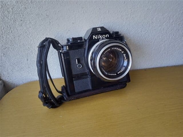 ㈱ニコン贈の銘が入った品！実働品！Nikon EM +モータードライブMD-E付