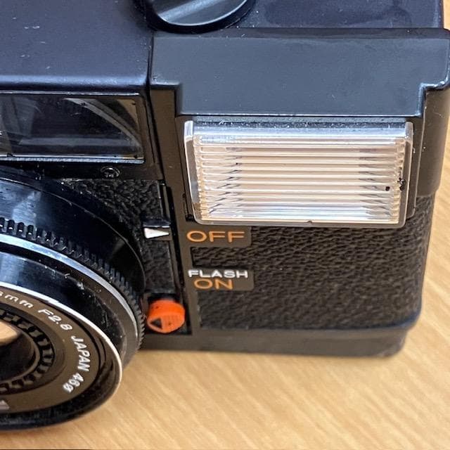 ●KONICA　C35　二個セット【ジャンク品】