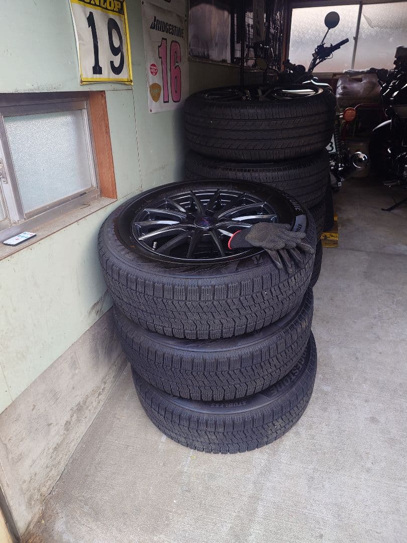 アルファード30系18インチ 純正ホイールセット