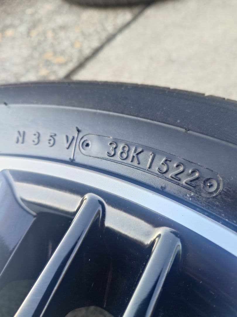 アルファード30系18インチ 純正ホイールセット