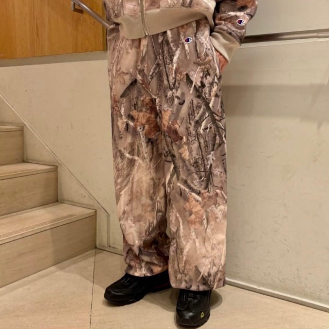 完売品　ビームス別注Champion フルジップパーカ➕スウェット ワイドパンツ