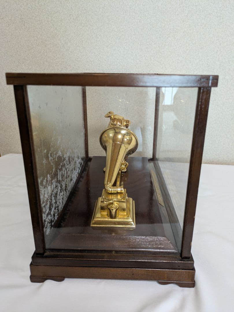 ビクター 犬と蓄音機の置物