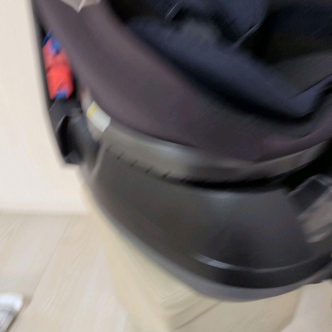 【美品】コンビ　チャイルドシート　ネセルターン360°ターン 新生児〜