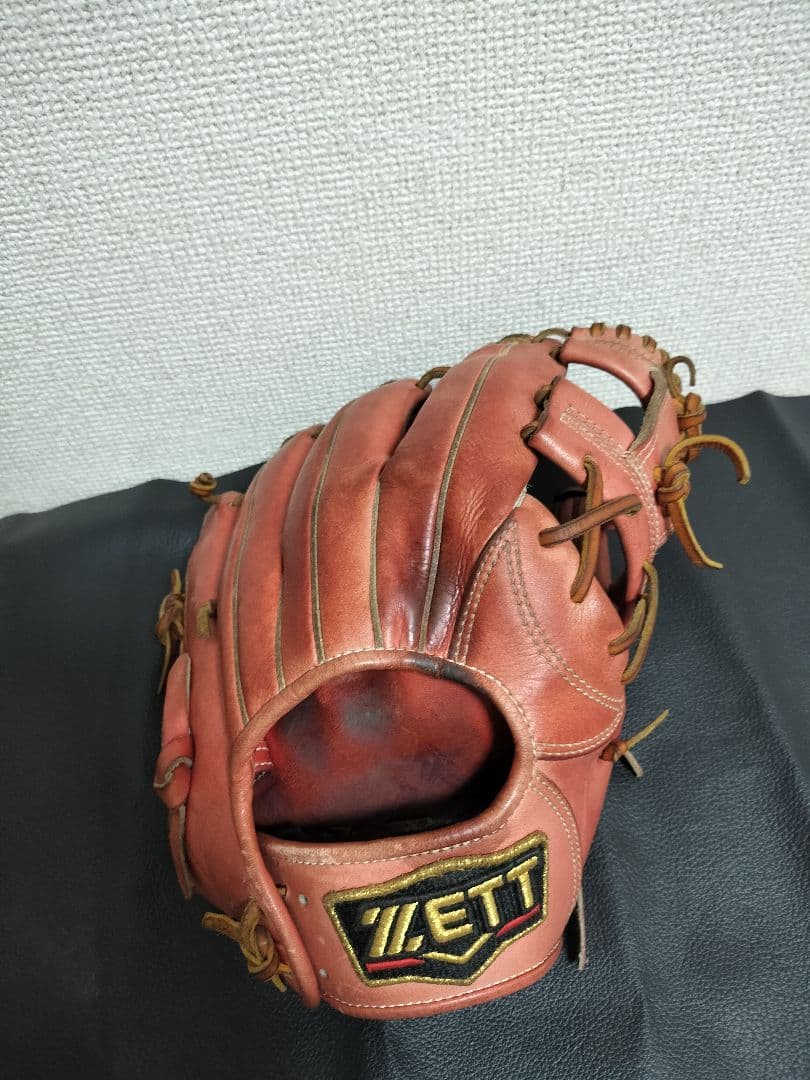 ZETT PROSTATUS 名作今宮モデル　内野手用　ゼット最高級グレード