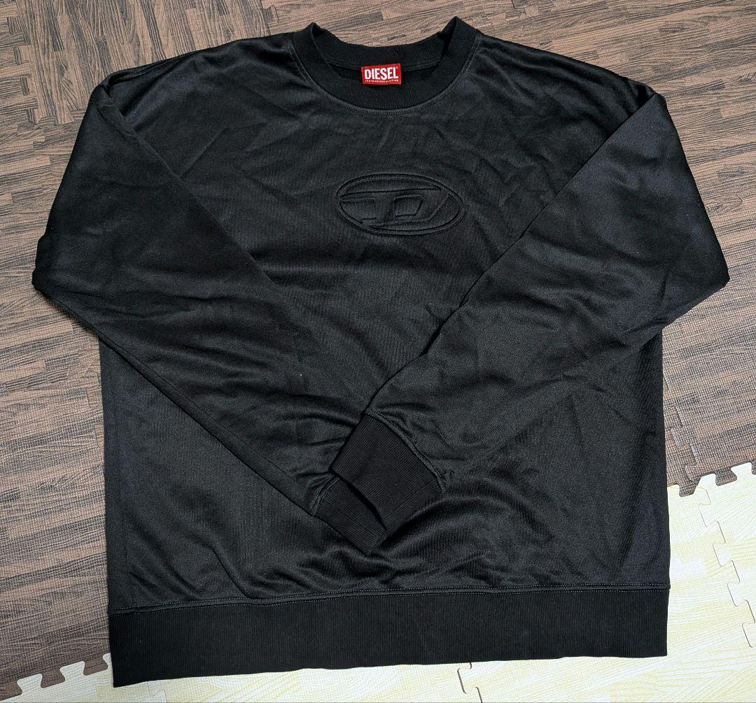 【完売品】DIESEL ブラック クルーネック スウェット