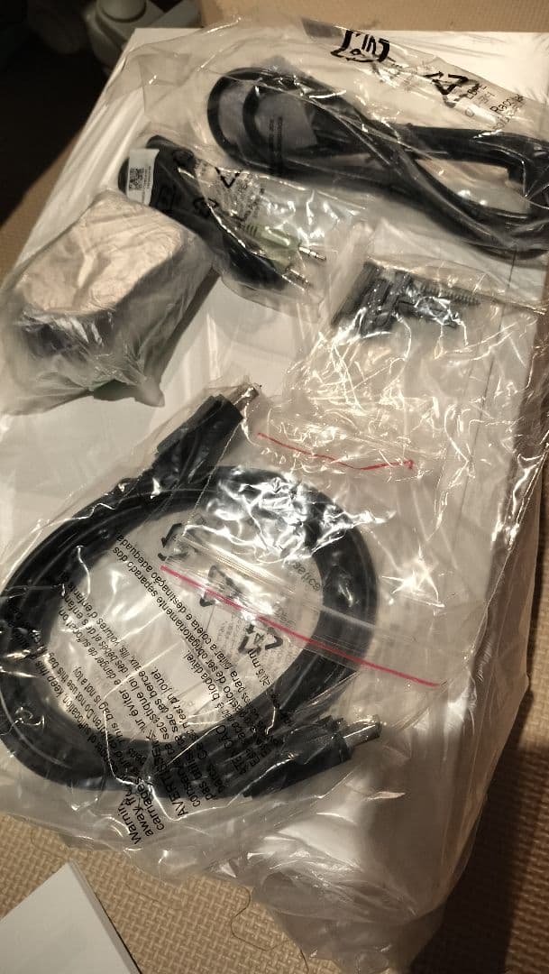 元値100万円超)防犯カメラ12台セット 8TB モニター レコーダー三菱