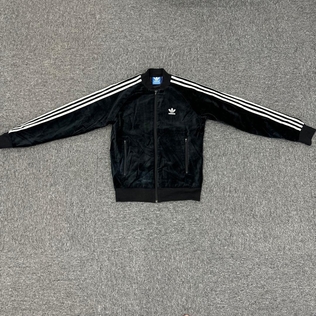 【新品】adidas ベルベット トラックジャケット 黒 S ベロアAO3567