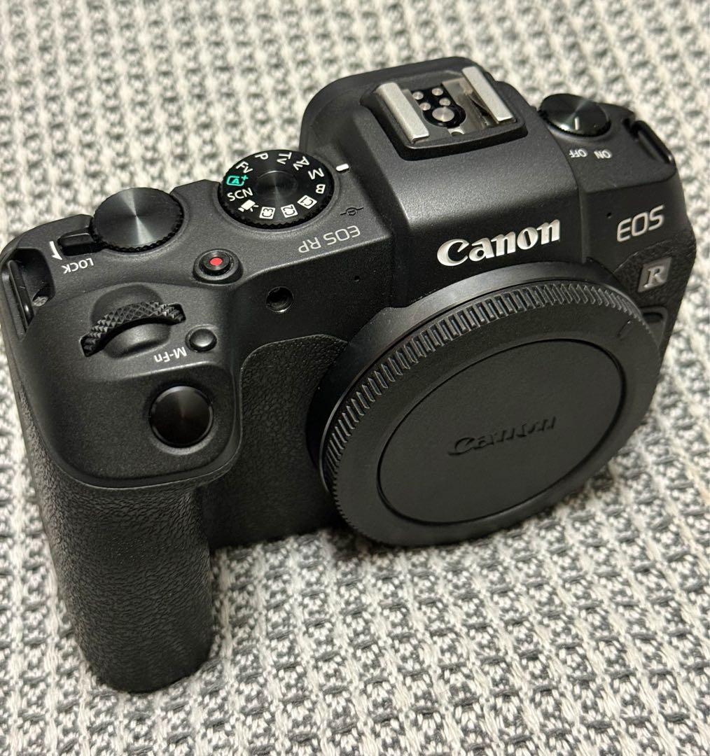 O*T様 Canon EOS RP ミラーレス一眼 標準、望遠ズームレンズ計2本