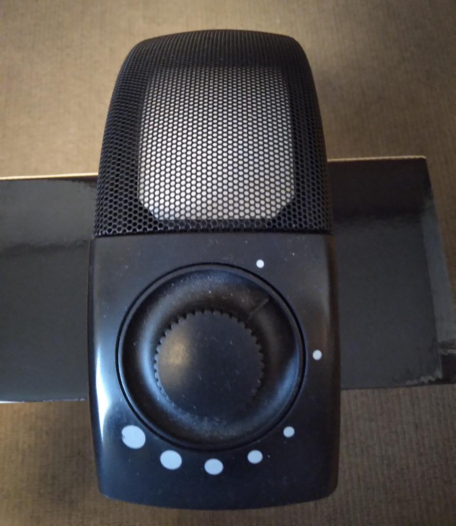 サウンドファン　ミライスピーカー　TVとの接続ケーブル標準1.5mから5mに変更