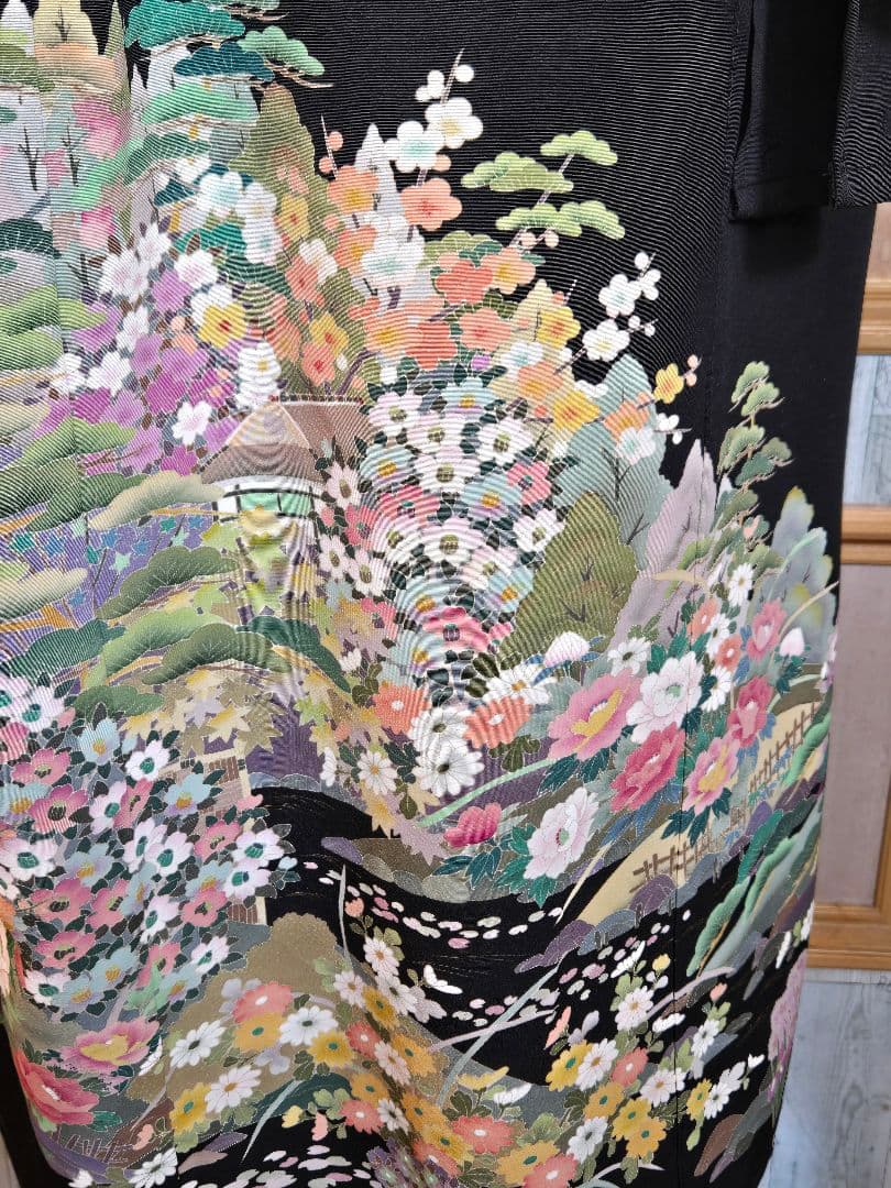 575　着物リメイク黒留袖 ワンピースロング