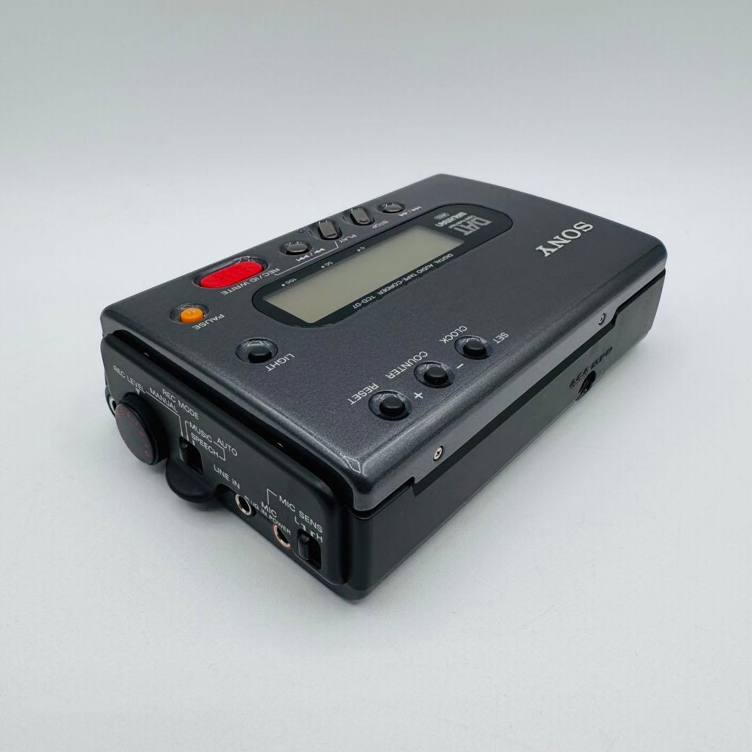 【美品】SONY ソニー TCD-D7 DAT WALKMAN ウォークマン