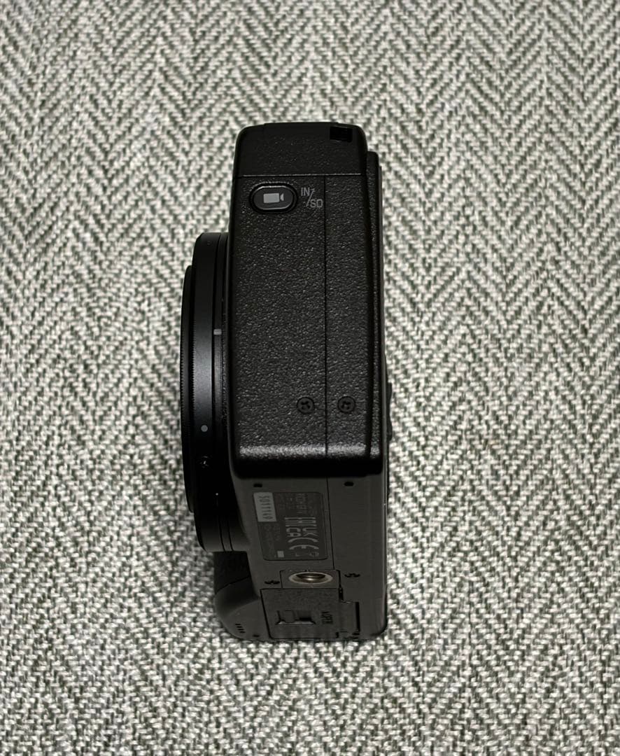 極美品 RICOH GR IV コンパクトデジタルカメラ + 付属品多数