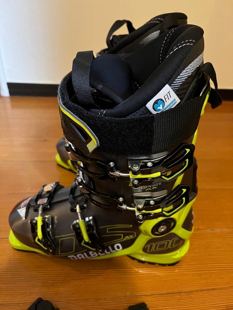 スキーブーツ スキーシューズ