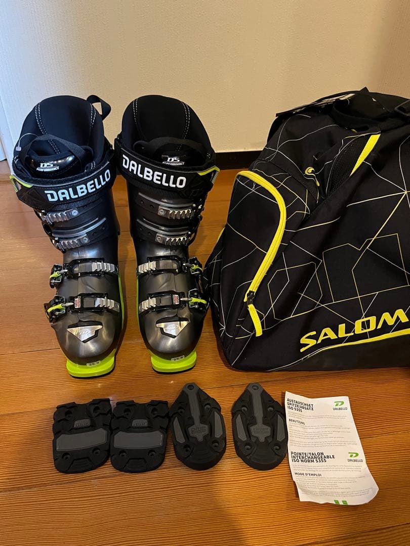 スキーブーツ スキーシューズ