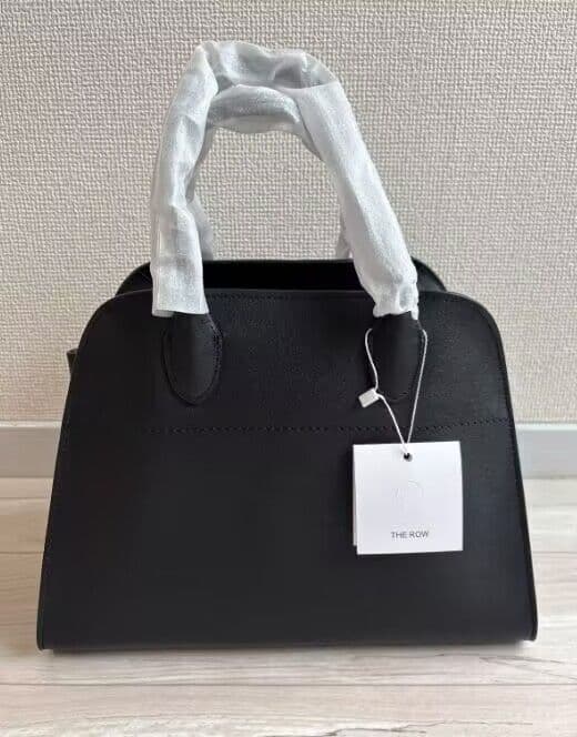 THE ROW クラシック ブラック レザーハンドバッグンドバッグ
