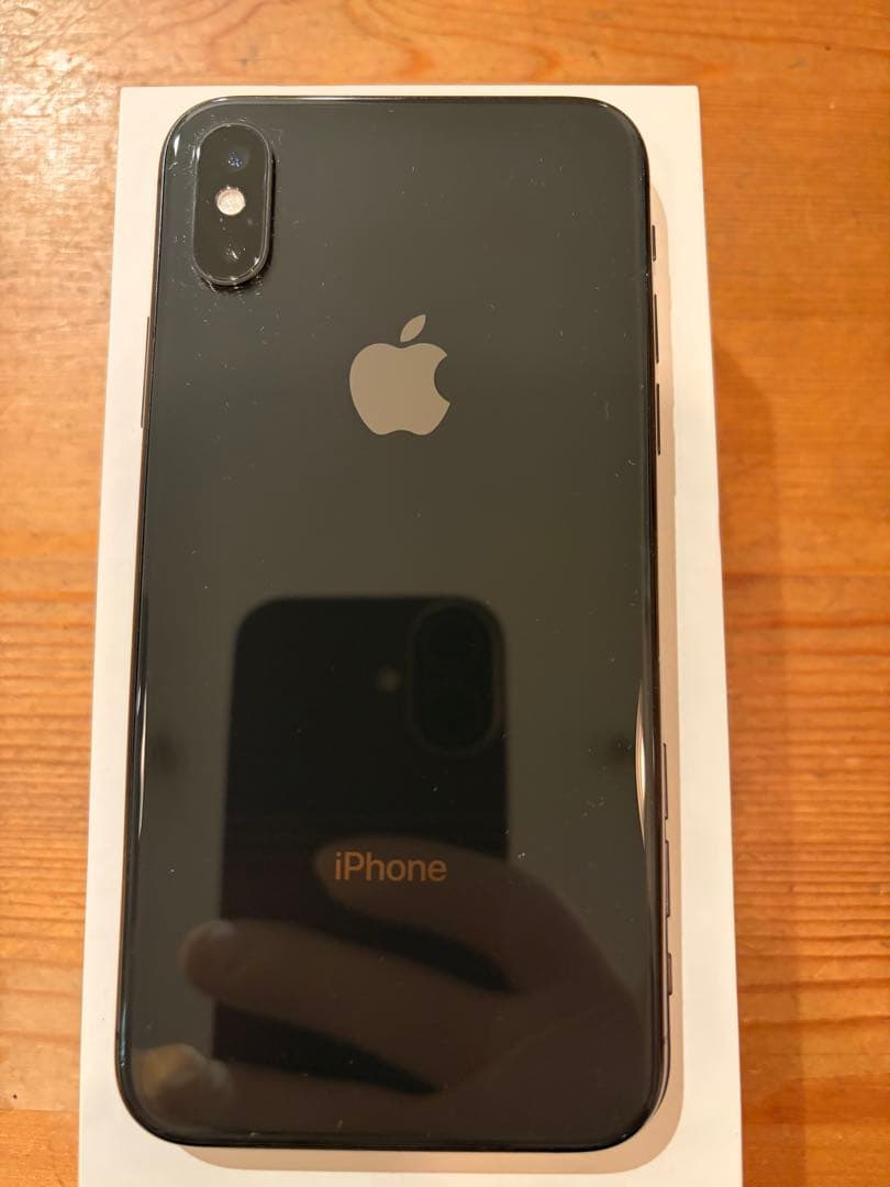 iPhone XS 256GB SIMフリー バッテリー最大容量73％