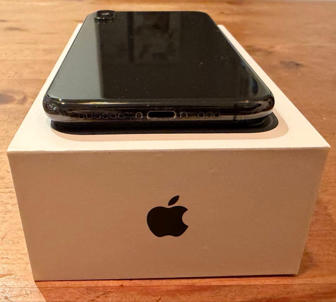 iPhone XS 256GB SIMフリー バッテリー最大容量73％