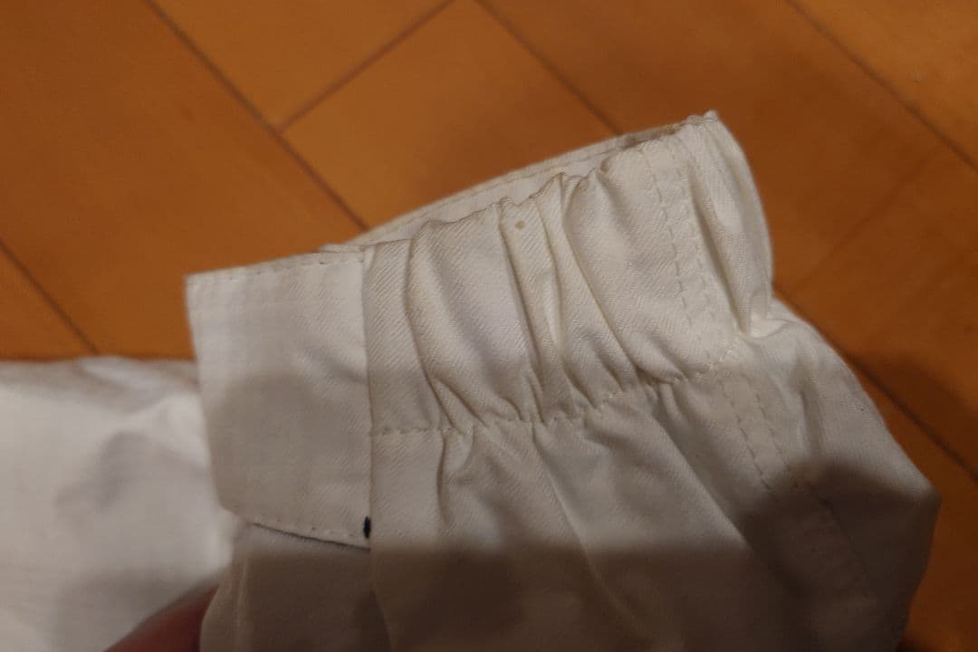 ellesseスキーウェア上下セット　ゴーグル＆グローブ付き