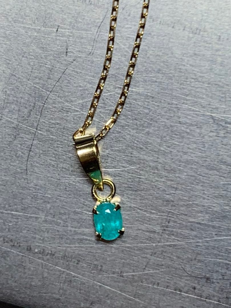 天然パライバトルマリン　0.12ct ブラジル産　K18YGペンダントヘッド