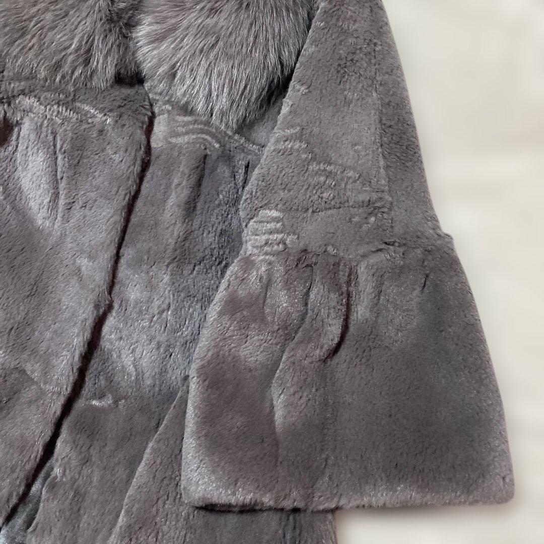 グレー リアルファーコート ボリューム袖