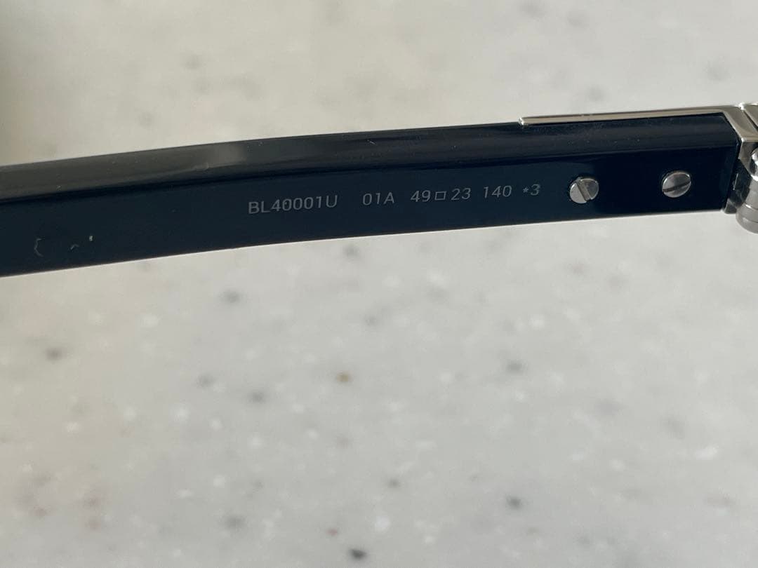 BERLUTI ブラック キャットアイ サングラス