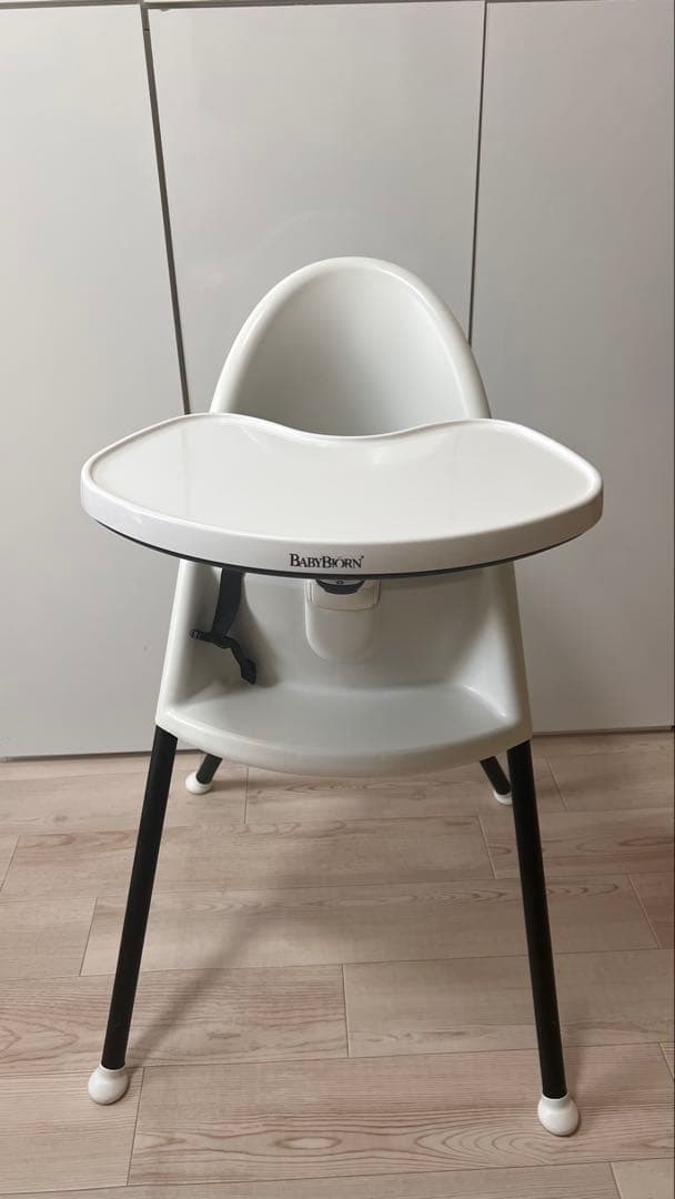 BABYBJÖRN ハイチェア ホワイト　廃盤　廃盤品　ベビービョルン