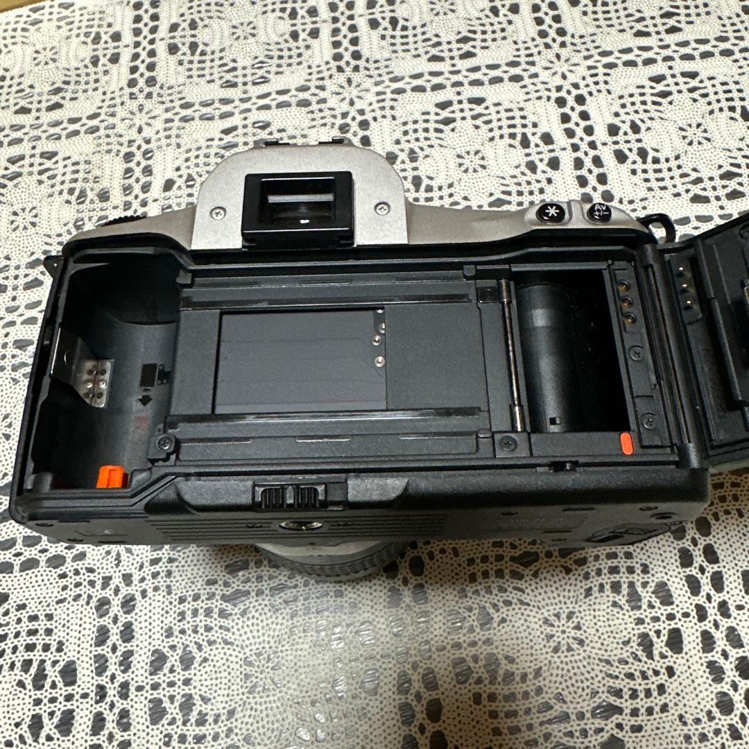 Canon EOS KISS III フィルム一眼レフカメラ