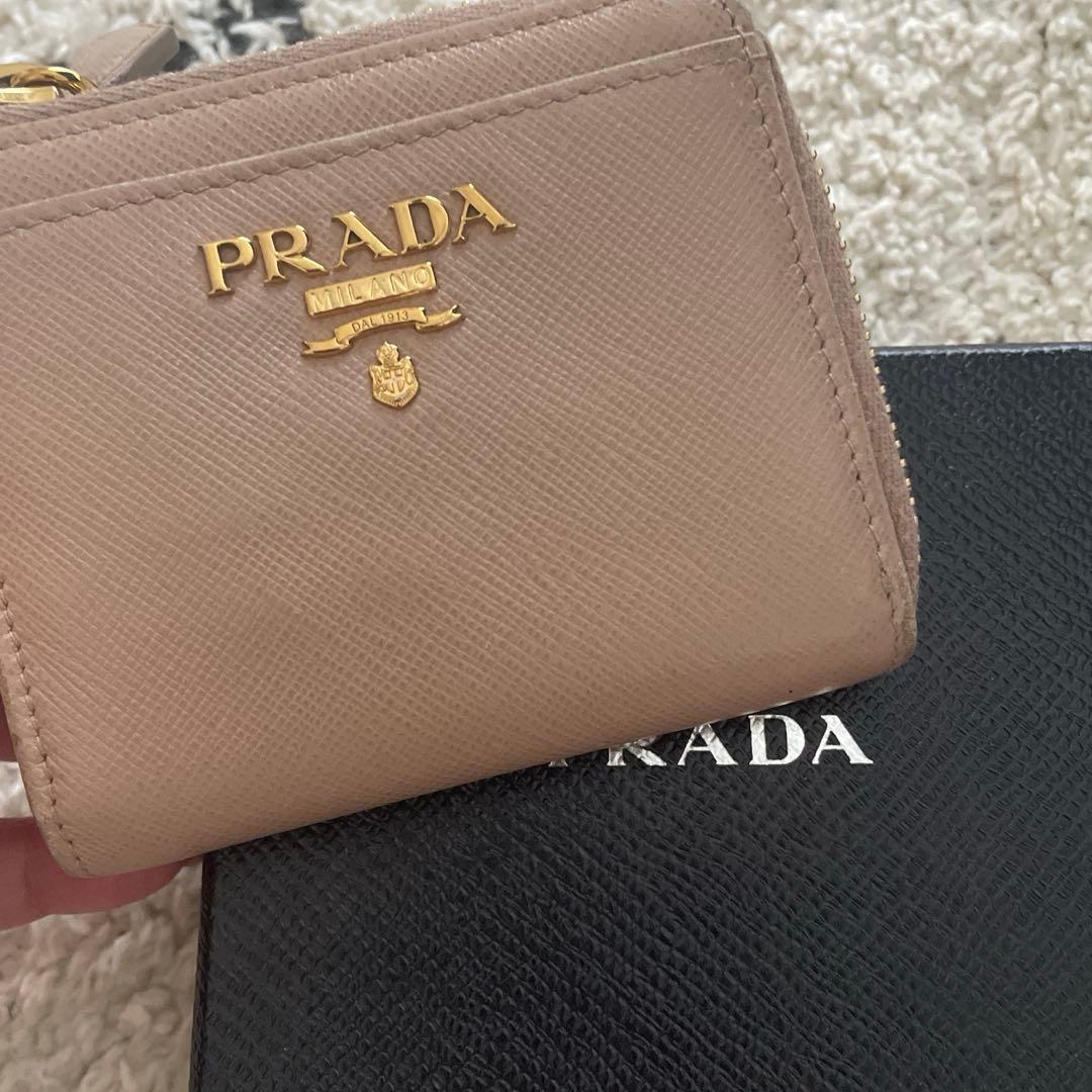 美品 かわいい♡PRADA♡プラダ 財布 ミニ財布