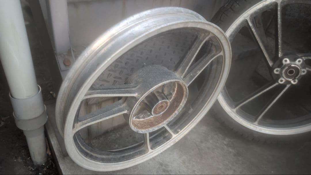 GSX250E 前後ホイール GS400 GSX400E トラザリ ゴキ