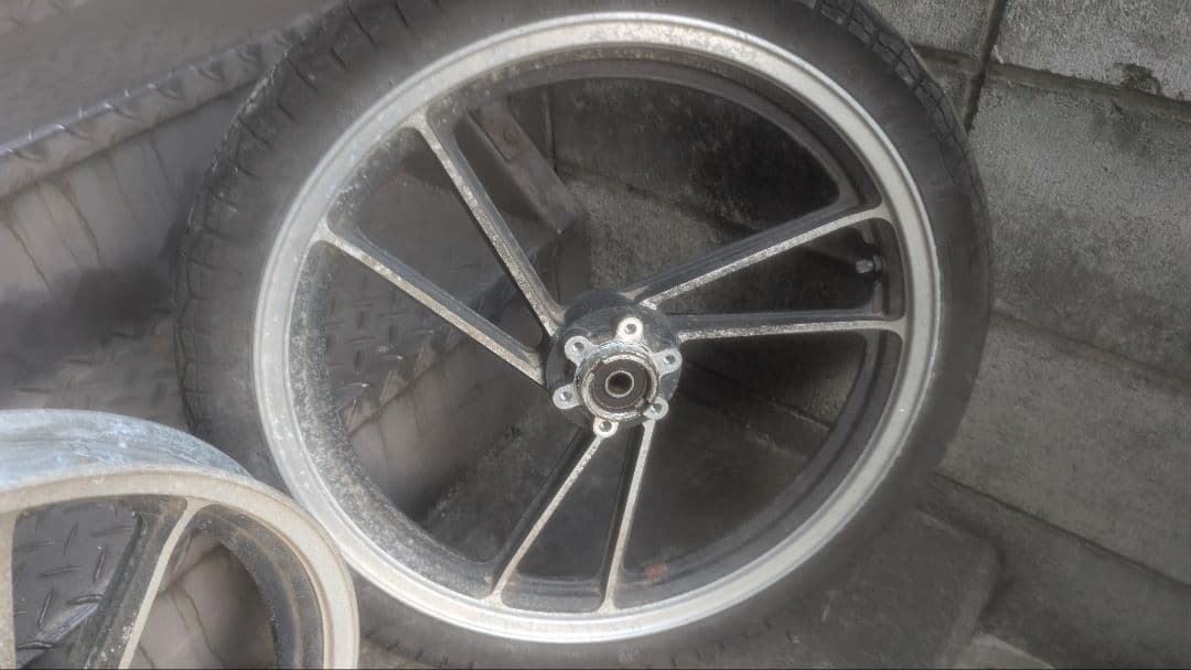 GSX250E 前後ホイール GS400 GSX400E トラザリ ゴキ