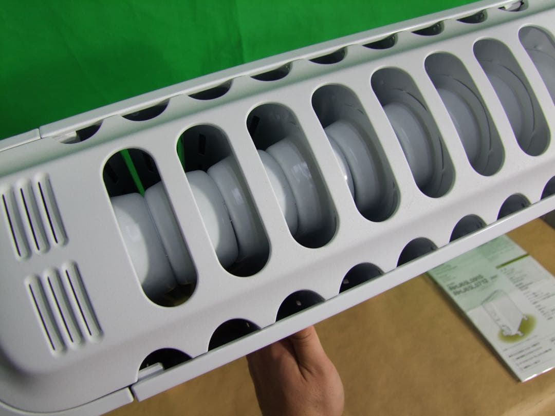 デロンギオイルヒーター / RHJ65L0915 【正常動作品】