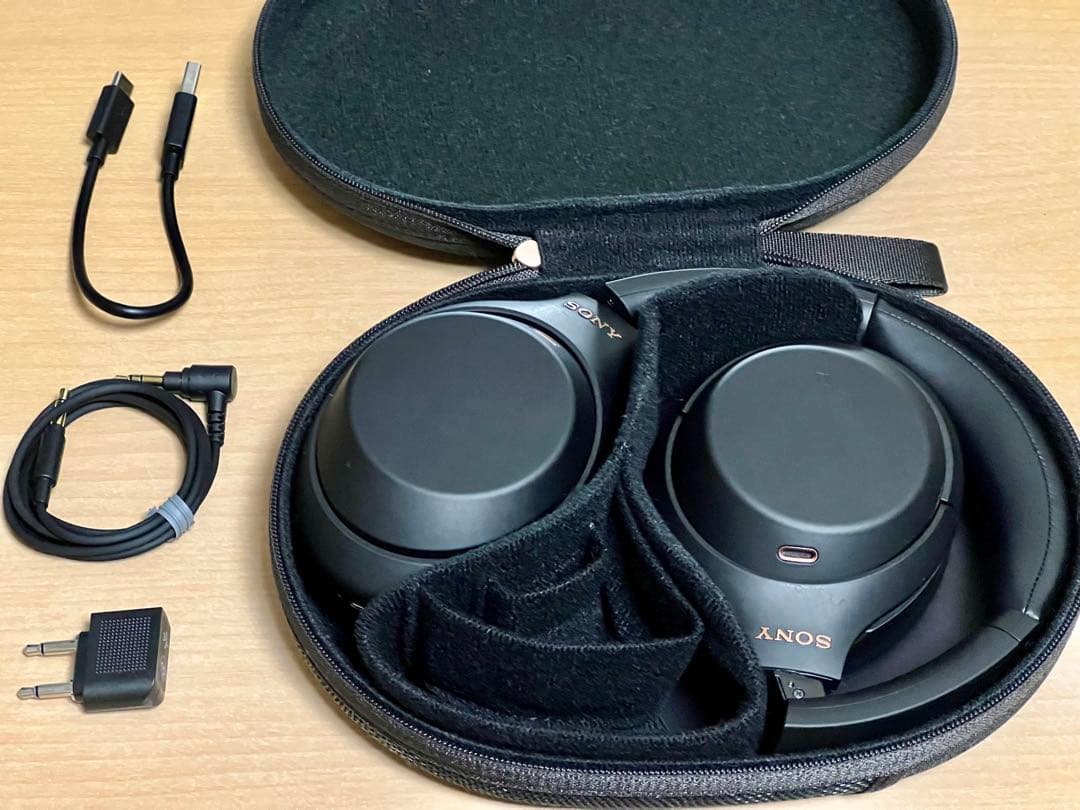 SONY WH-1000XM4 ワイヤレスヘッドフォン 専用ケース/付属品セット