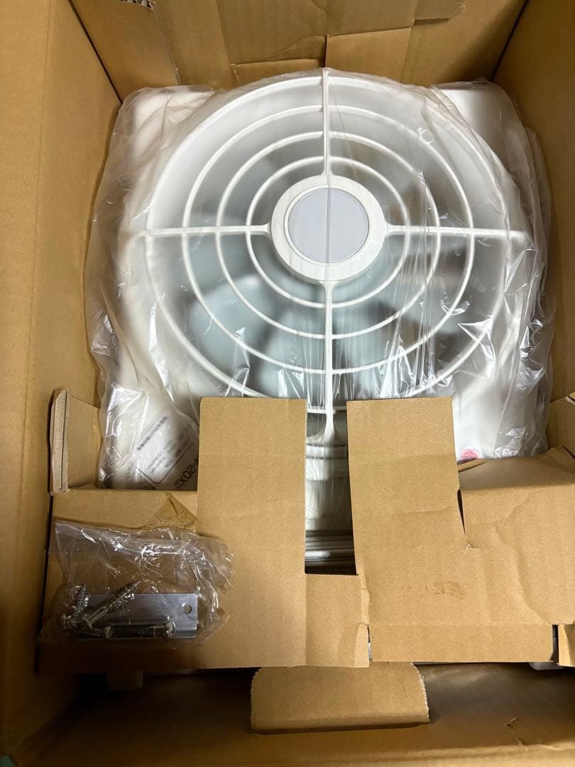 東芝 TOSHIBA 窓用 換気扇 VFW-20X2 台所 キッチン