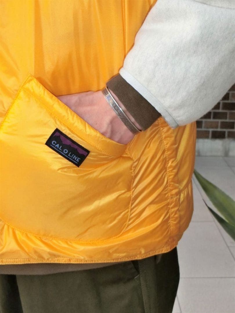 新品 別注キャルオーライン × ナンガ　リバーシブルダウンベスト　M