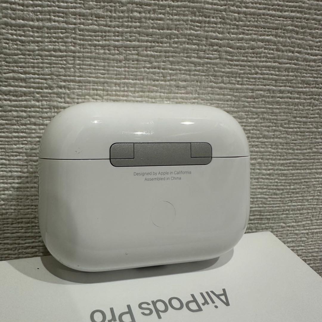 AirPods pro 第2世代 美品 usb c 保護シール