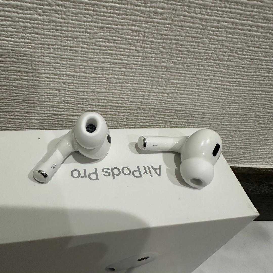 AirPods pro 第2世代 美品 usb c 保護シール