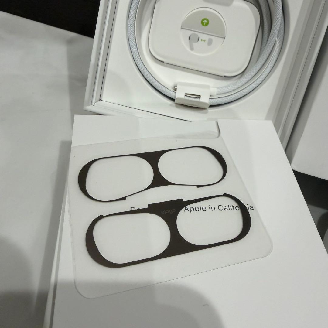 AirPods pro 第2世代 美品 usb c 保護シール