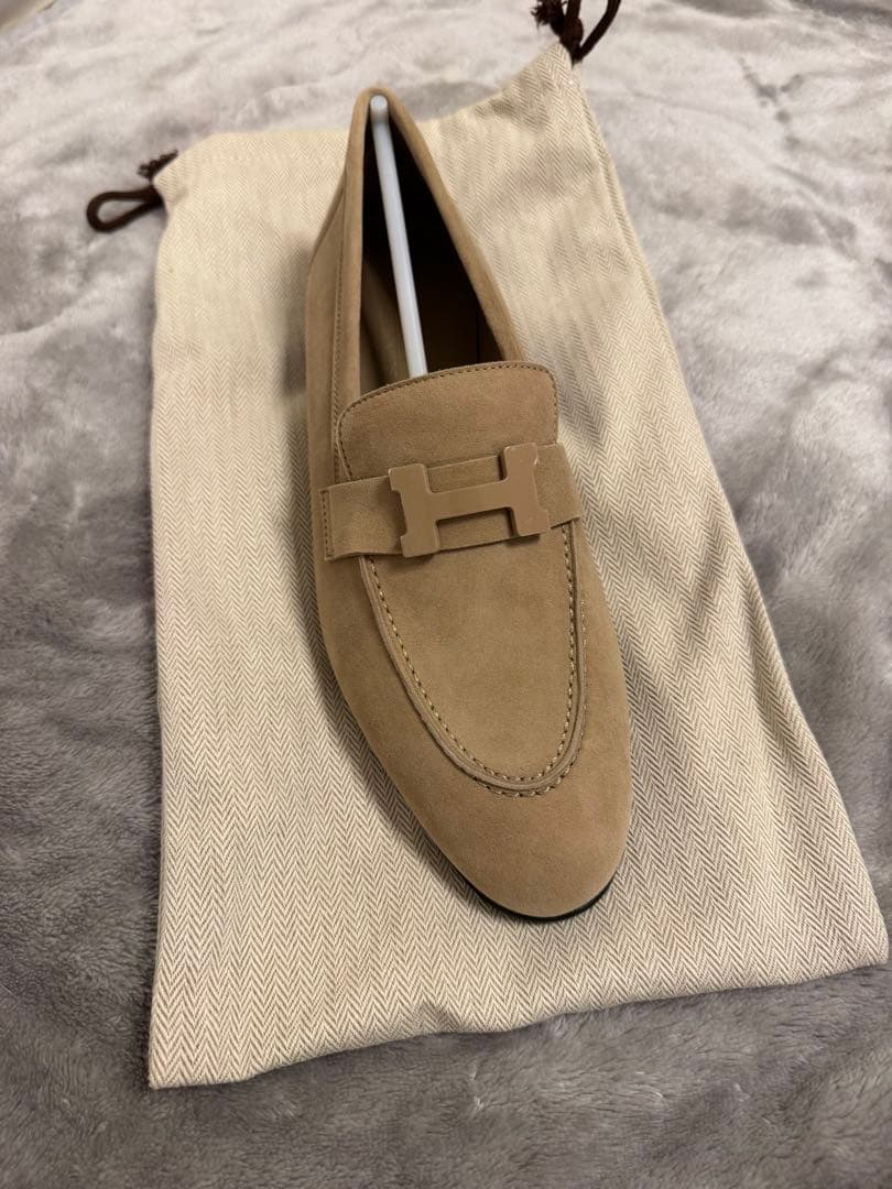 新品　エルメス　パリ　37 ベージュアルジル