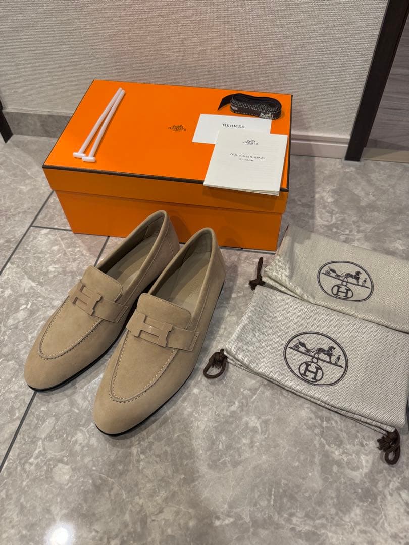 新品　エルメス　パリ　37 ベージュアルジル