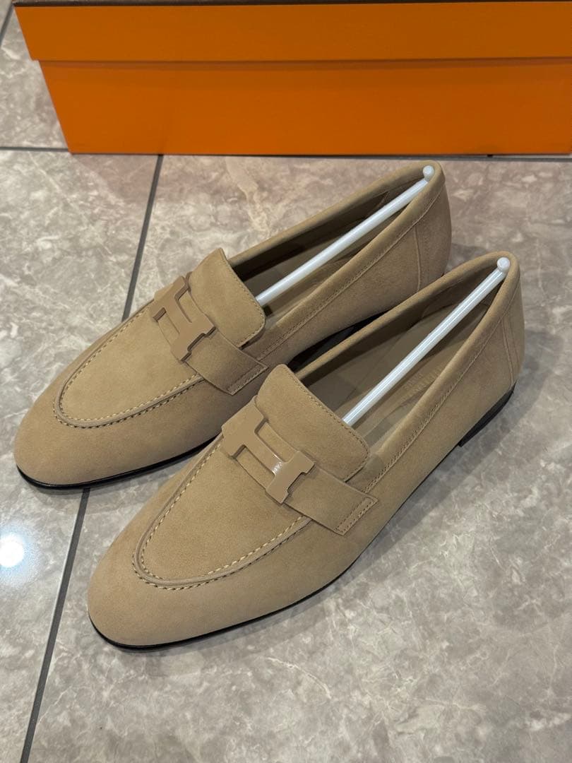 新品　エルメス　パリ　37 ベージュアルジル