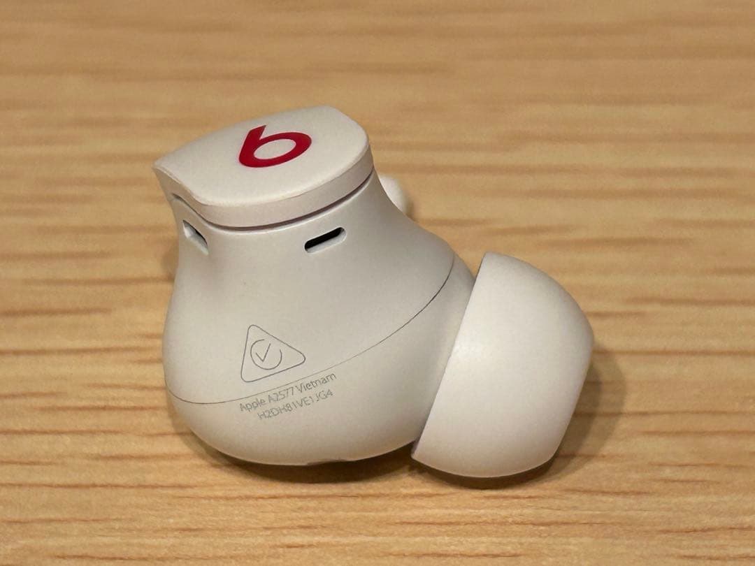 ワイヤレスイヤホン Beats Fit Pro ホワイト MK2G3PA/A