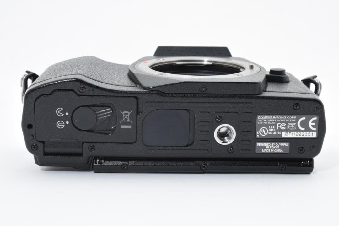 ジャンク◆OLYMPUS OM-D E-M5 バッテリー充電器フラッシュ@c45