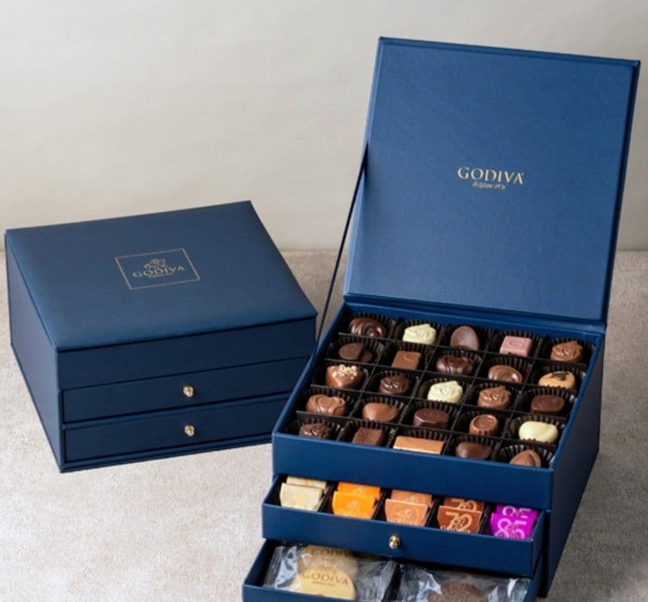 GODIVA ラグジュアリーギフトボックス